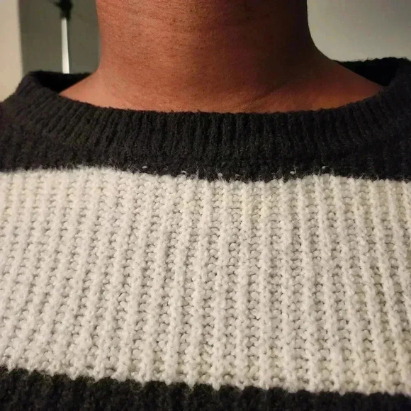 Who Wore What Chunky Black And White sweater - Picture 9 of 10